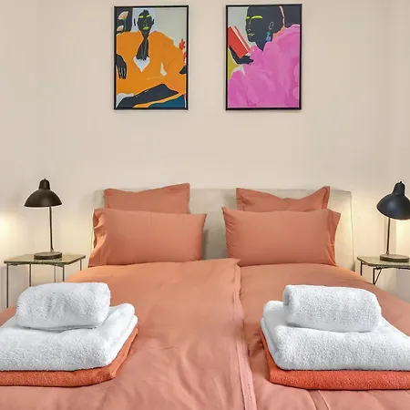 - 3 Bedroom Luxury By Finest *