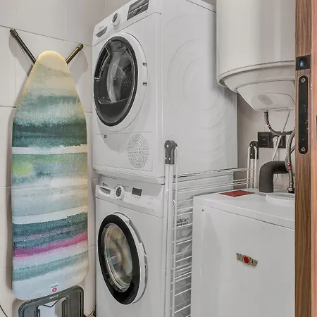 Apartament - 3 Bedroom Luxury By Finest