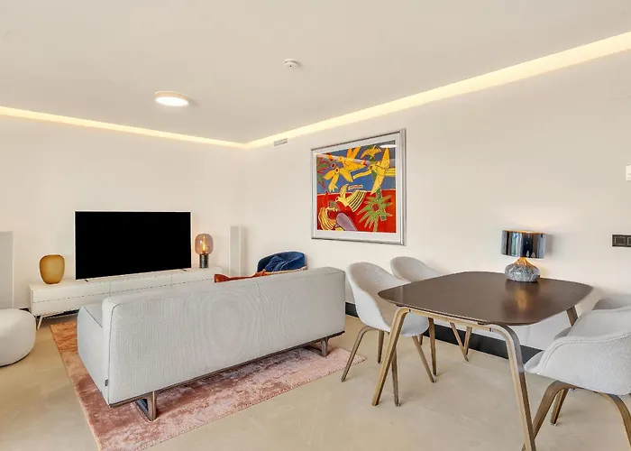 - 3 Bedroom Luxury By Finest Apartamento Marbella