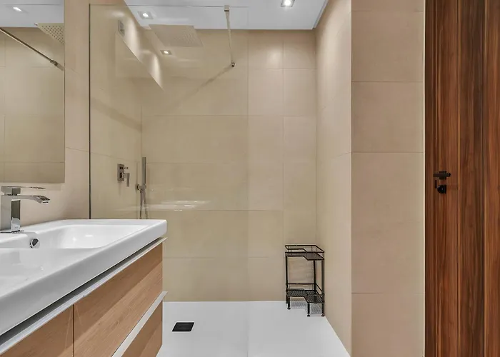 Apartman - 3 Bedroom Luxury By Finest Marbella