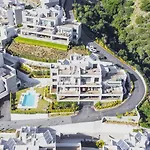 - 3 Bedroom Luxury By Finest *