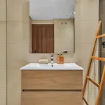 - 3 Bedroom Luxury By Finest