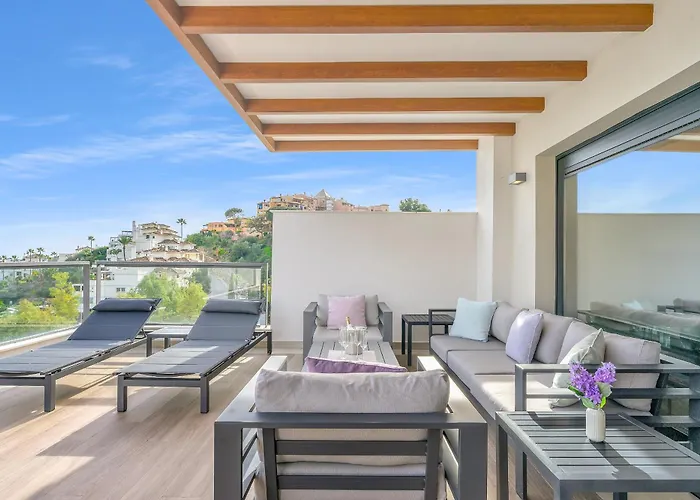 - 3 Bedroom Luxury By Finest *