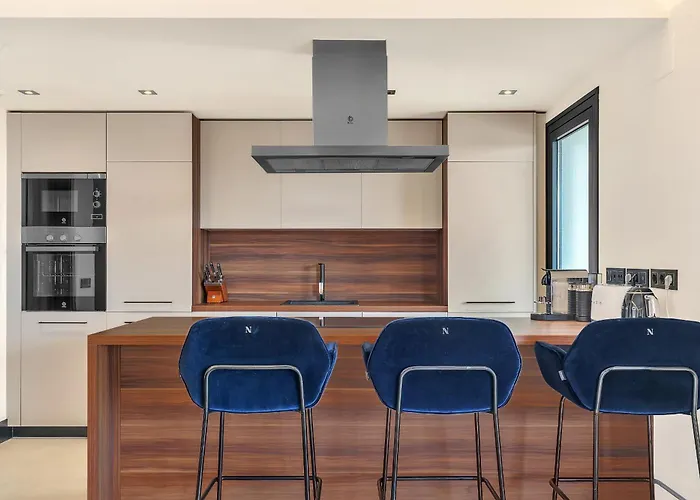- 3 Bedroom Luxury By Finest