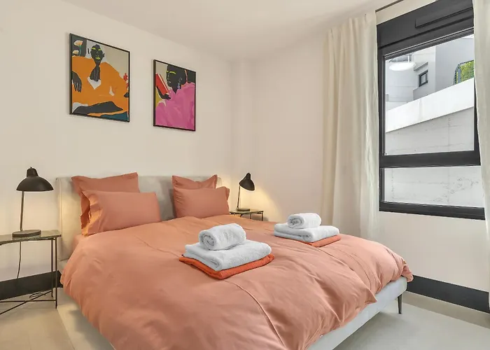 - 3 Bedroom Luxury By Finest