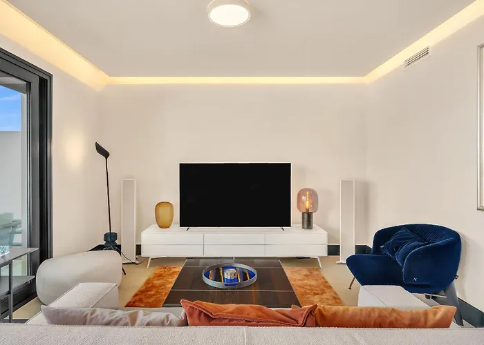 - 3 Bedroom Luxury By Finest * Marbella