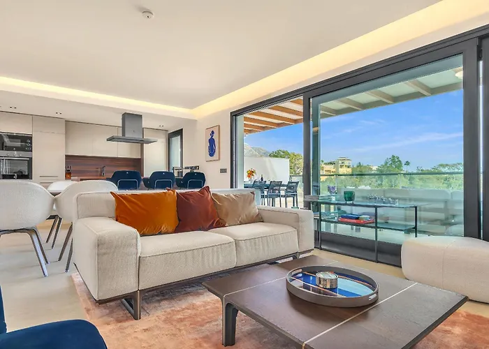 - 3 Bedroom Luxury By Finest