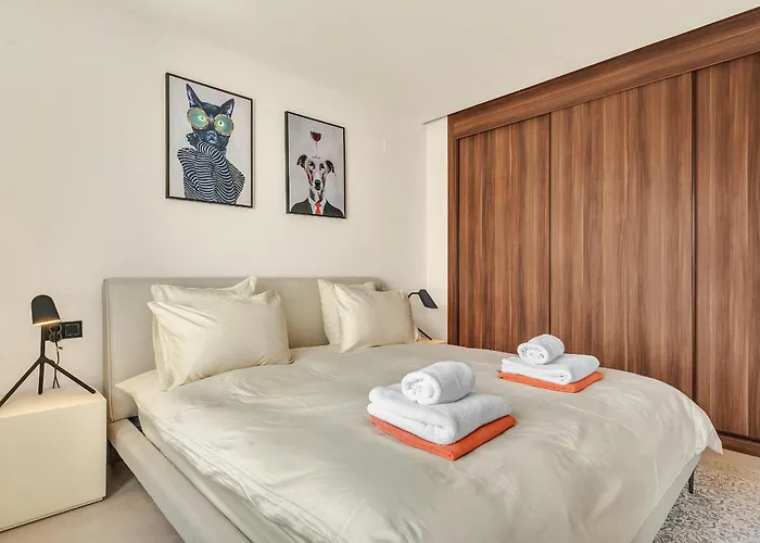- 3 Bedroom Luxury By Finest * Marbella